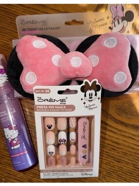The crème shop bundle new with tags